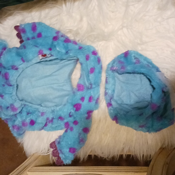 Pet Apparel One Eyed Monster  NWT. Size Medium. - Picture 2 of 3